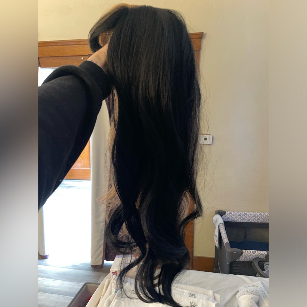 Split wig - Picture 3 of 5